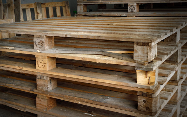 Riparazione pallets o bancali