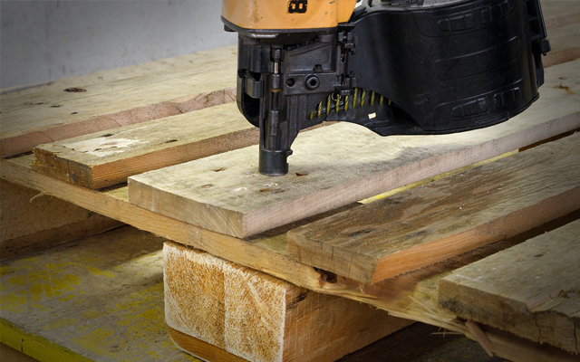 Riparazione di bancali o manutenzione pallets