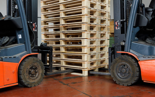 Pallet bancale a 4 vie